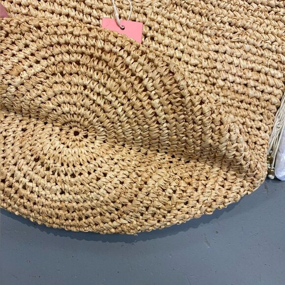 NWT Florabella Coachello Bag Natural raffia tan tote beach summer Revolve $194 - Picture 16 of 16